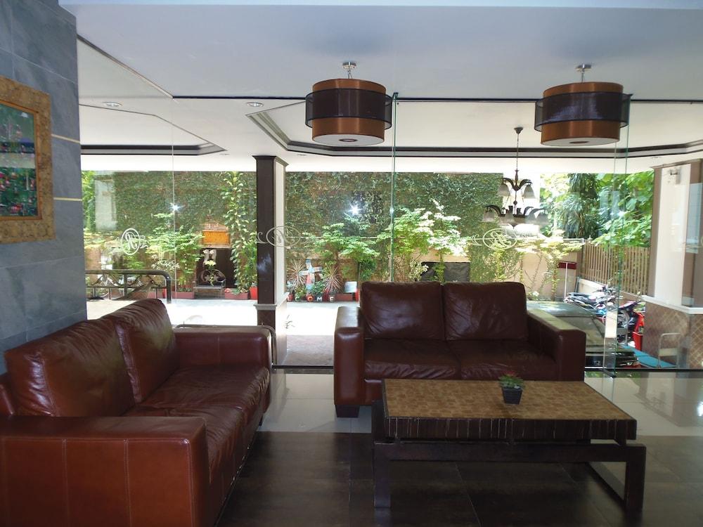 Romena Grand Hotel Chiang Mai Exterior foto